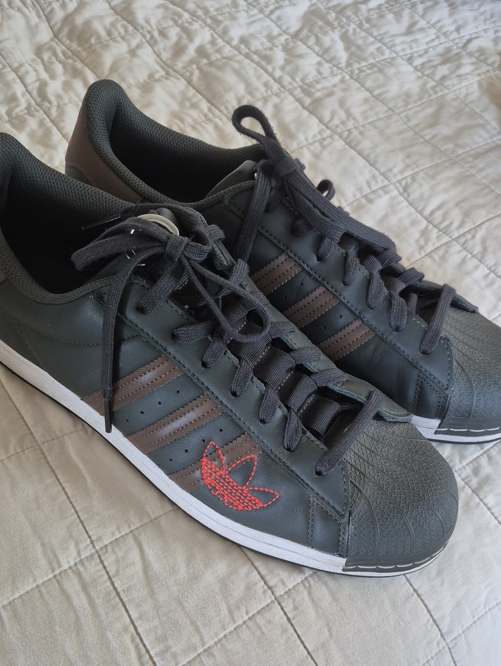 Mens Adidas Tennis Shoe Size 13